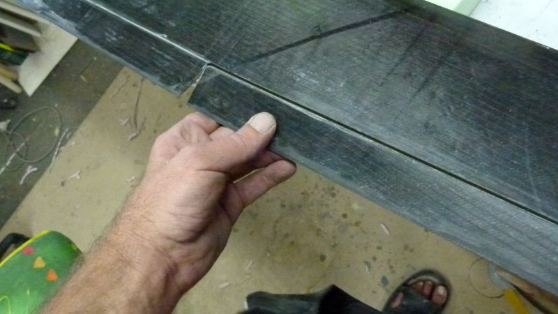 P1020401.JPG (180.05 KiB) 2274 mal betrachtet Querruder nach oben , das ginge ohnehin 90°