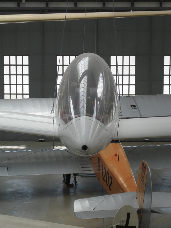 Klein110430 Flugwerft 255.jpg