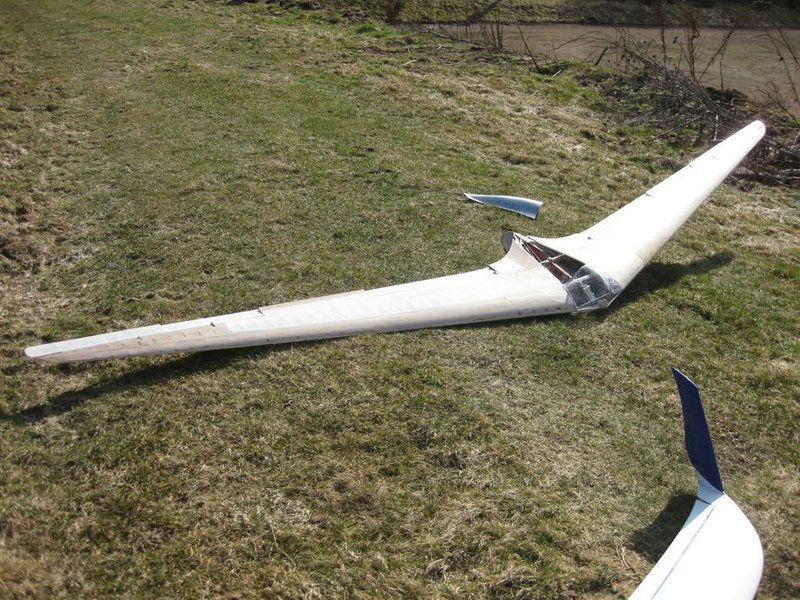 Aufbauen an der Nordböschung