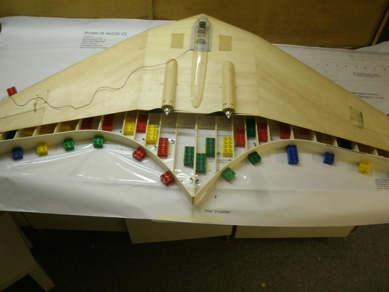 Beide im Maßstab 1:10