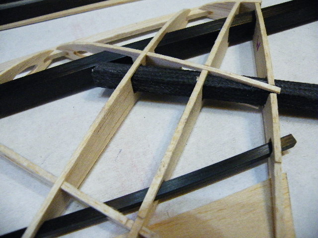 Hauptholm , Steckung Hinterer Holm