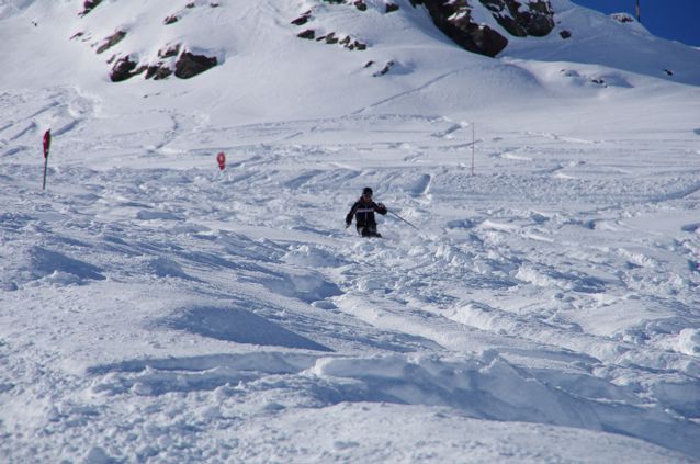 mein Sohn Niklas im Tiefschnee