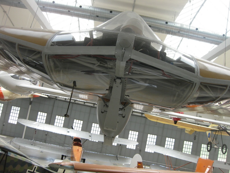 Klein110430 Flugwerft 394.jpg