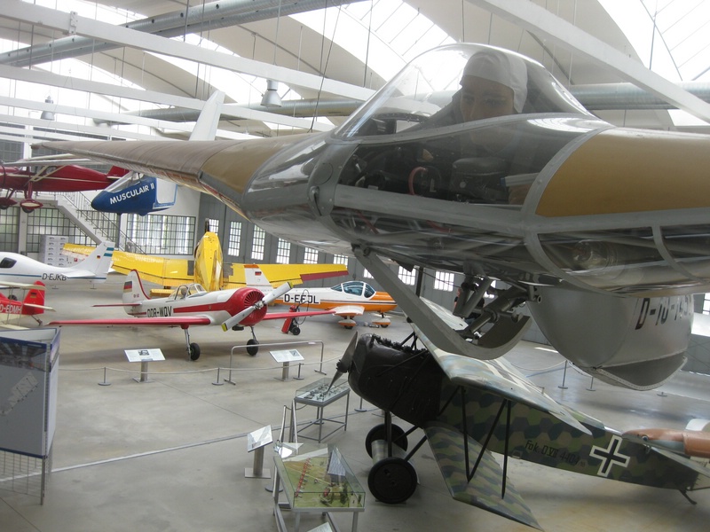 Klein110430 Flugwerft 396.jpg