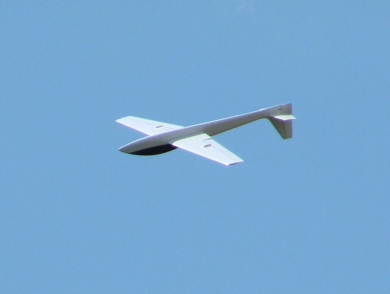 Beeindruckender Proto-Erstflug eines unglaublich leichten VTPR-Modells das nächste Saison auf den Markt kommen soll