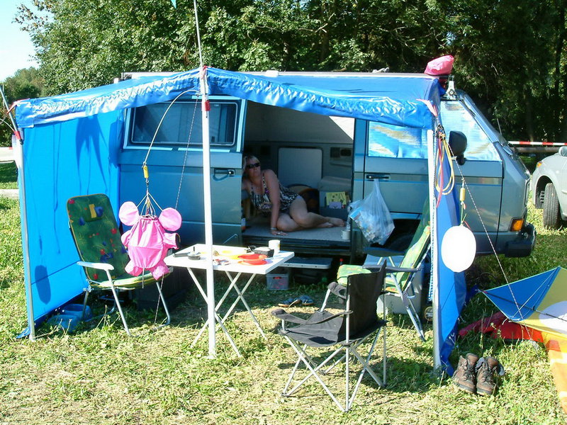 des isser   und mit 10 jahren is son Bus nicht mal ordentlich eingefahren !<br />Die halten auch noch was aus  und wir fahren immer noch wenn alle neuen Schüsseln stehen!
