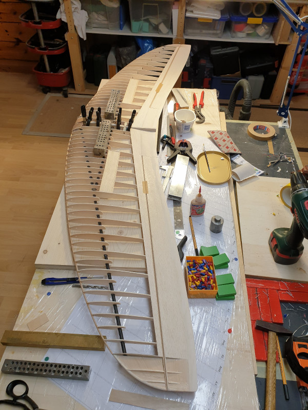 20210403_181326_copy_1200x1600.jpg (455.72 KiB) 5855 mal betrachtet Verkleben der Torsionsstifte