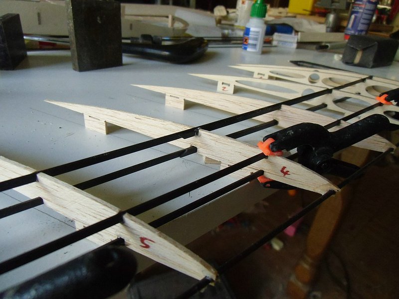 Holme einziehen (hier rechte Fläche)