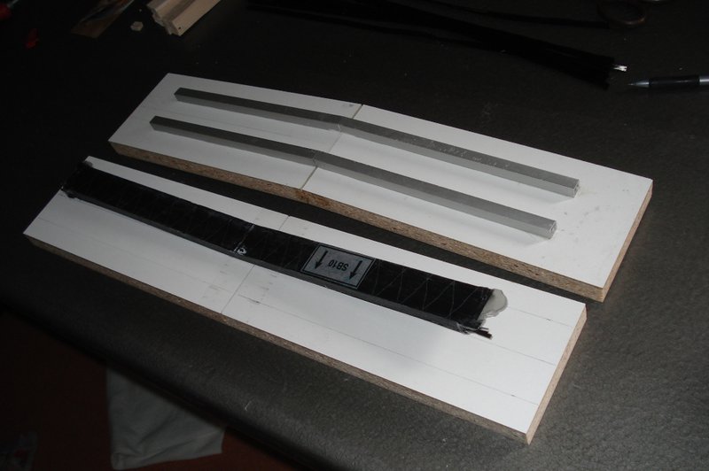 DSC05122.JPG (272.12 KiB) 10338 mal betrachtet Verbinder nach dem Entformen im Rohzustand