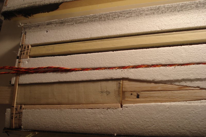 DSC05586.JPG (400.46 KiB) 10322 mal betrachtet Hier soll spaeter mal die Dichtlippe Platz haben.