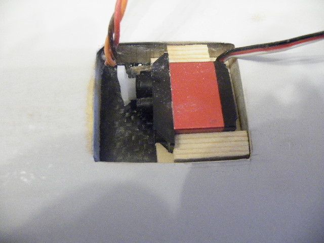 Servoramen nur eingelegt mit Servo