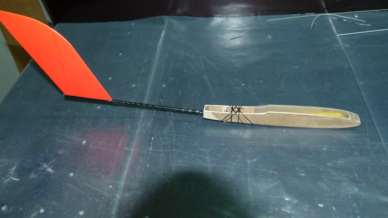 da Elektrothermik freie Rumpf  da drinn ist grad mal für Akku und Empfänger Platz!