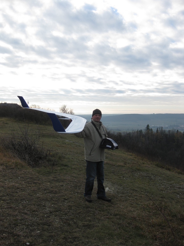 Thomas und X-mess vor dem Start
