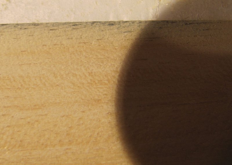 da schimmert das schwarz durch