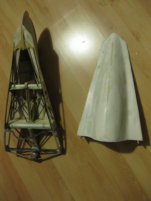 ..und erst dann die Power-Strips abgezogen, der Rohling abgenommen und die Kanten versäubert