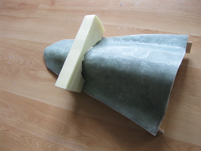 Besäumte Form incl. Urmodell mit Styrodur-Fuß