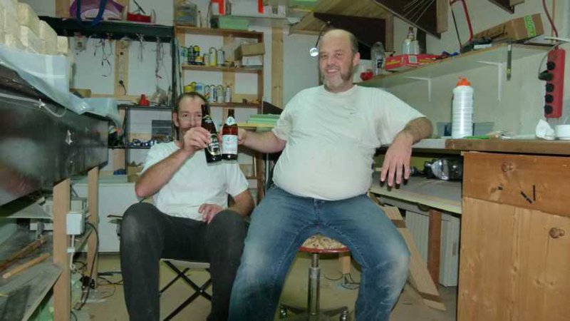 K640_P1010921.JPG (67.95 KiB) 5383 mal betrachtet Jetzt passts. So eine 1/2 Stündige Sicherheits überbrüfung des Vakkumsacks muß auch sein
